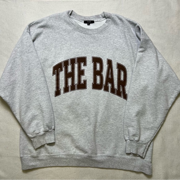 The Bar Varsity Sweatshirt Crewneck Light Heather Grey Chocolate - Picture 9 of 13